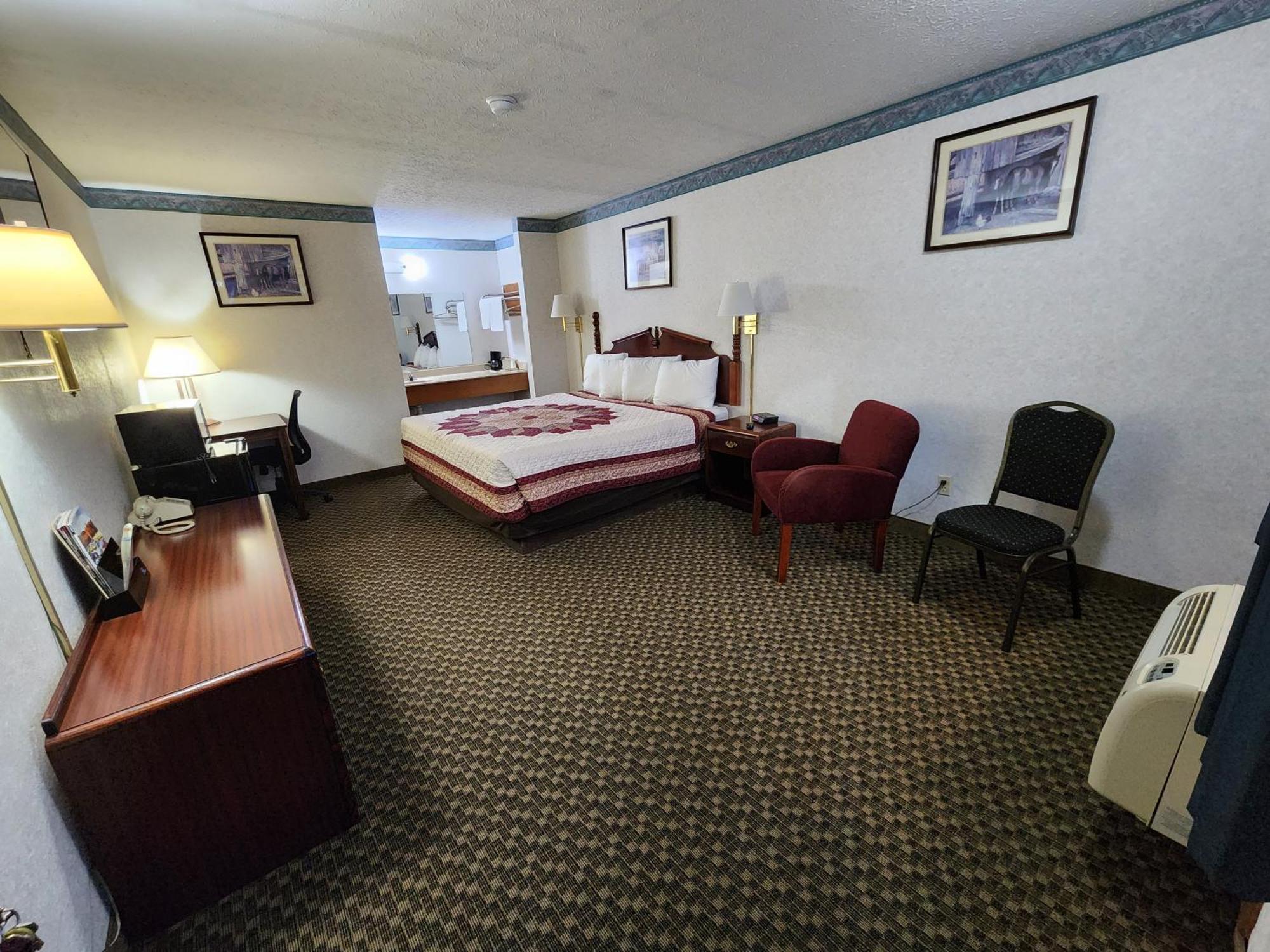 Americas Inn Bardstown Esterno foto