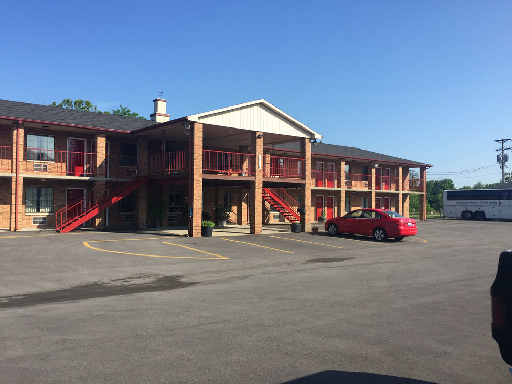 Americas Inn Bardstown Esterno foto