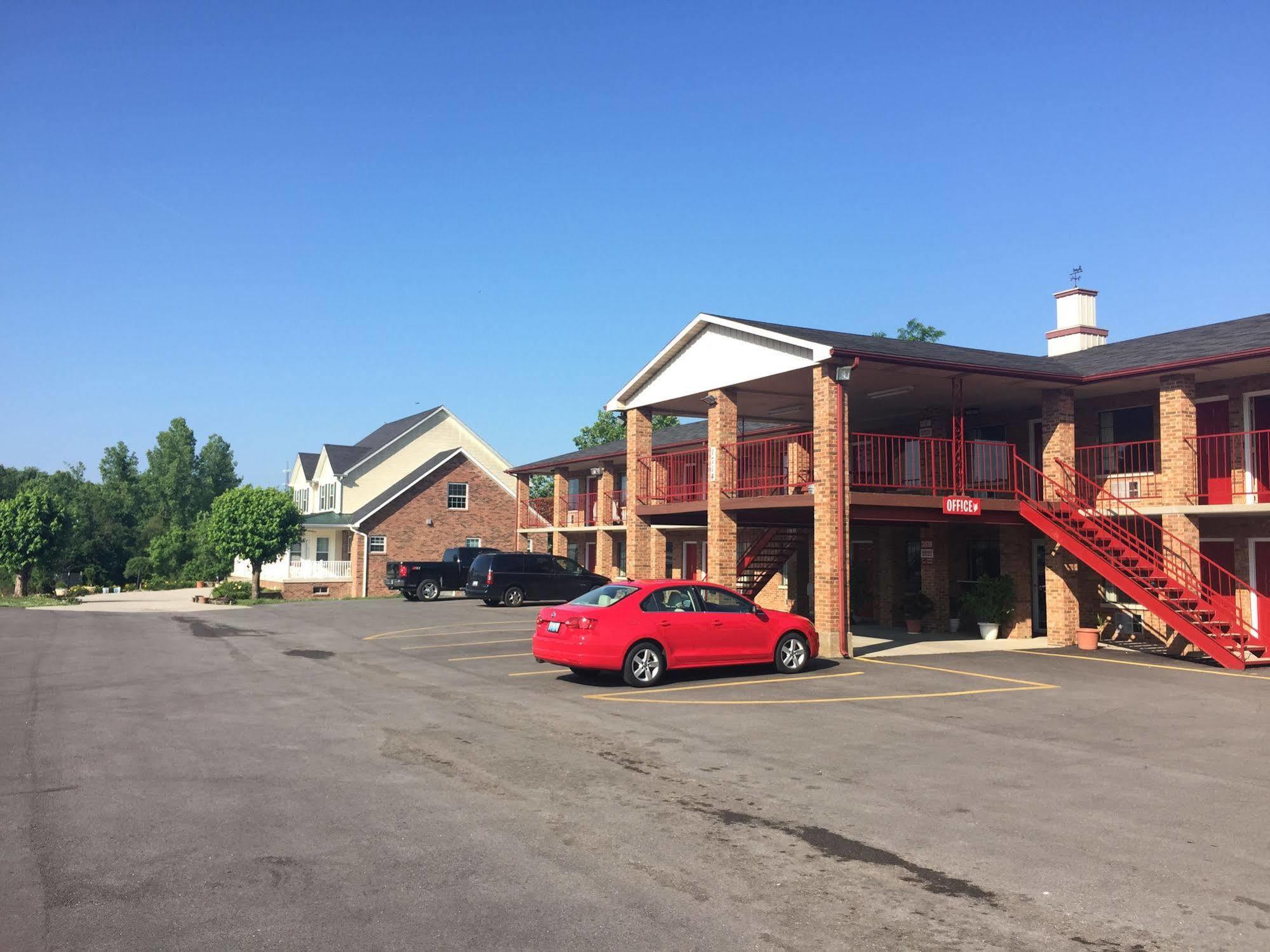 Americas Inn Bardstown Esterno foto